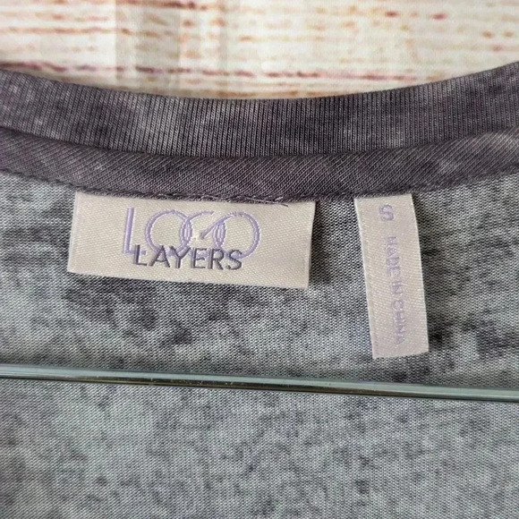 LOGO Layers Lori Goldstein Size S Distressed Print High-Low Hem Knit Tunic Top - Picture 5 of 11